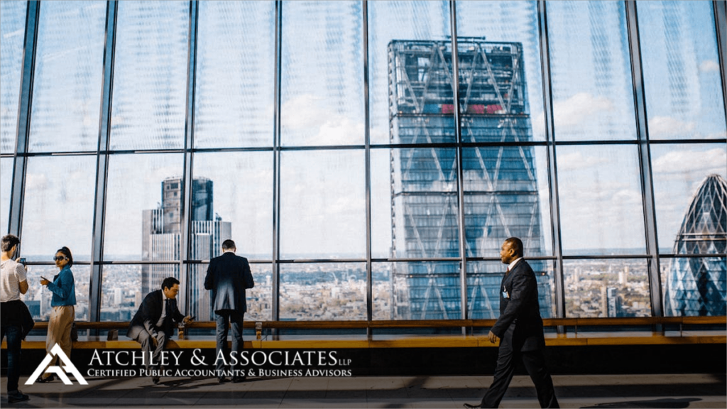 What is a Fractional CFO – and when should your business hire one?